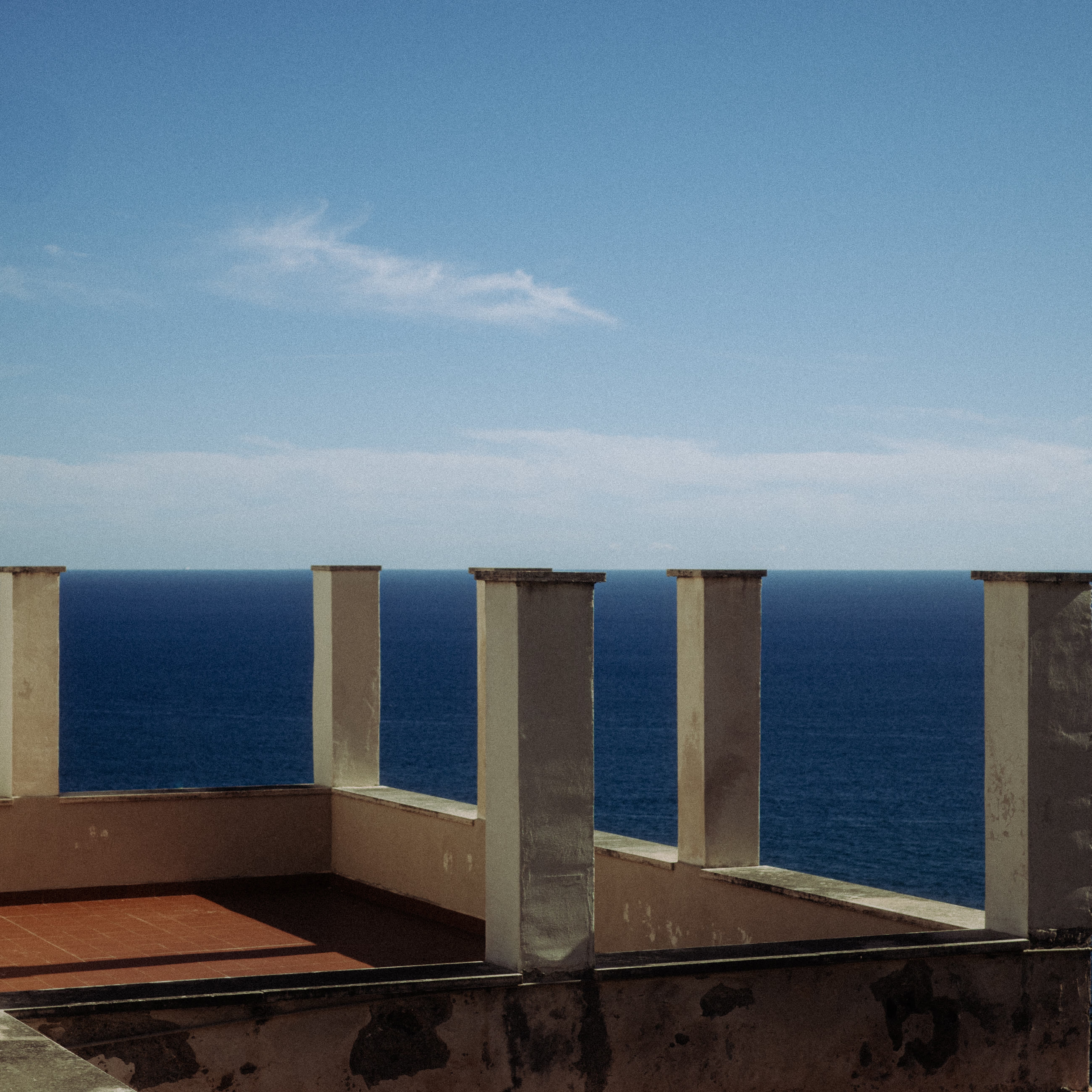 simetria-dividida-por-poesia