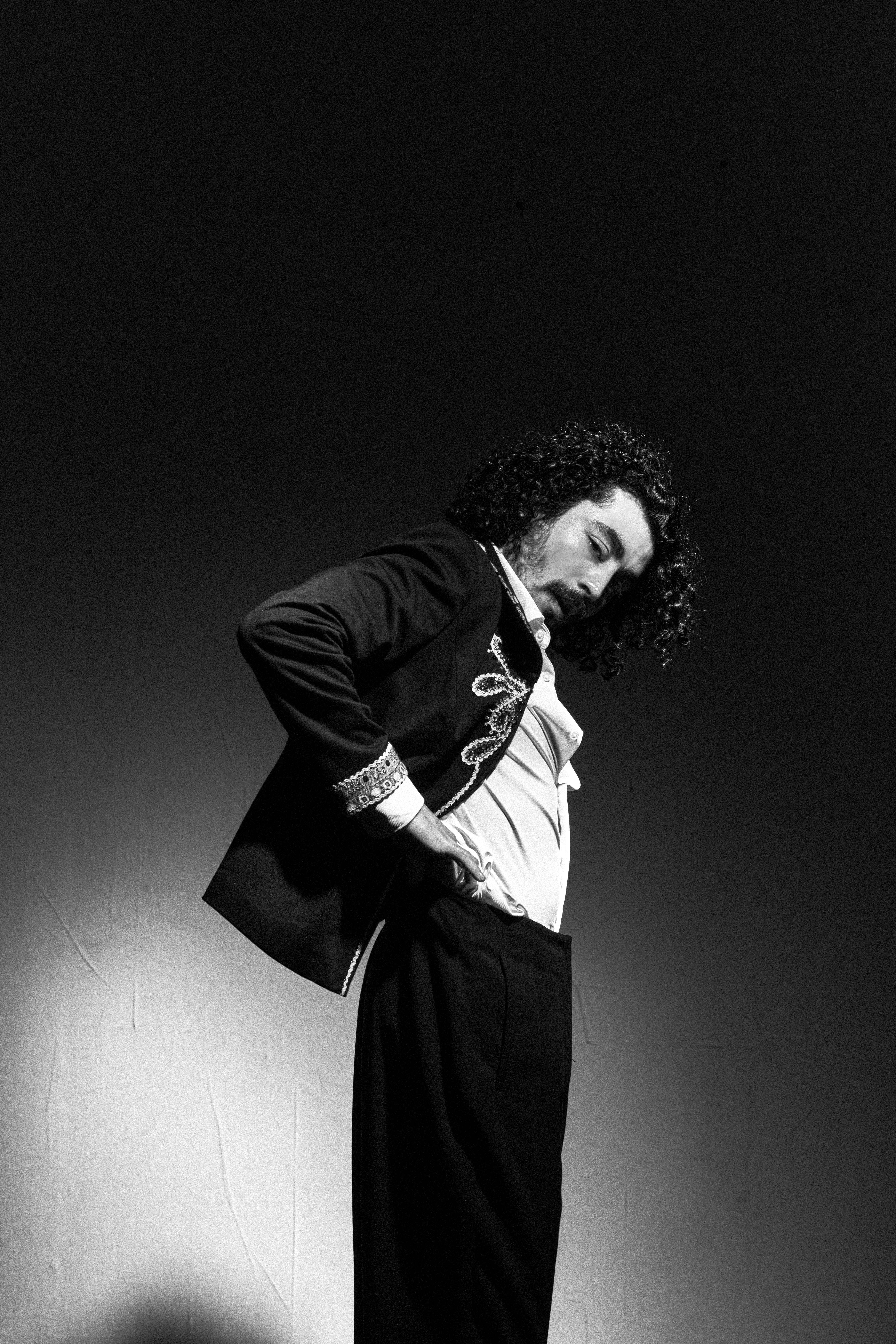 su-voz-grita-de-emocion